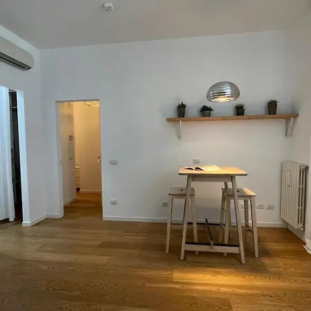 Appartamento Elegante Bilocale De Angeli - Mirable Pm Milano