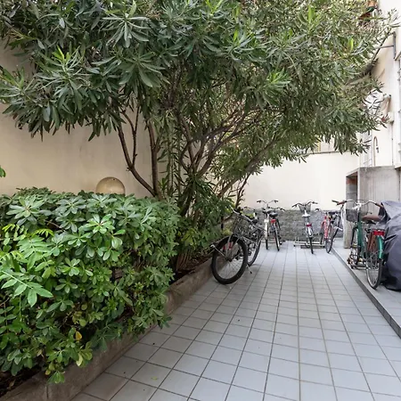 Viale Troya Modern Bilo - Design District Milan