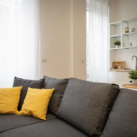 Viale Troya Modern Bilo - Design District Apartment