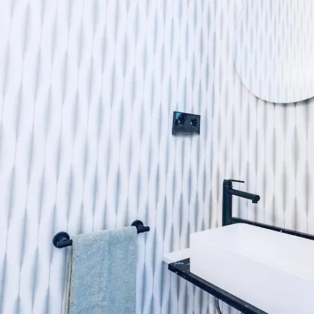 Confortevole * Milan