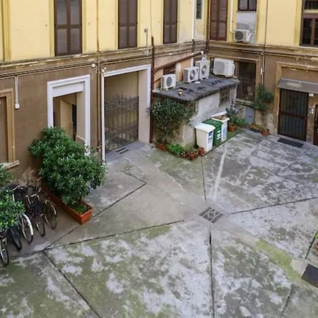 Casati Premium Repubblica- Porta Venezia 아파트