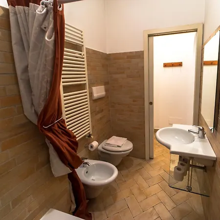 Disciplini A 5 Min Dal Duomo * Mediolan