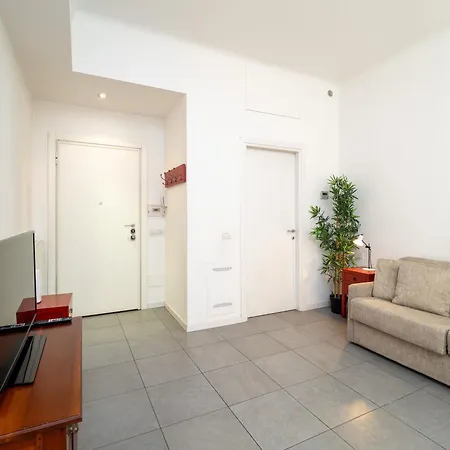 Keys Of Italy - Vigevano Big - Bright Light Mm Pgenova Apartment *