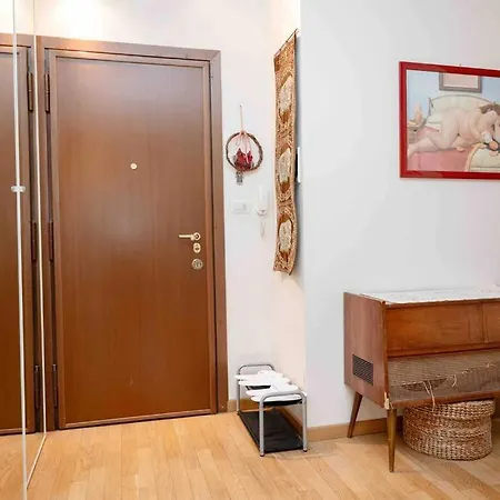 아파트 Casa Del Sole Duomo-forlanini-linate *