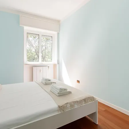 Lambrate Fs Spacious With Balcony Апартаменты