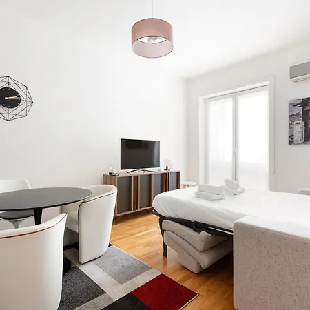 Guesthost - Domodossola M5 Modern Apartment Milan