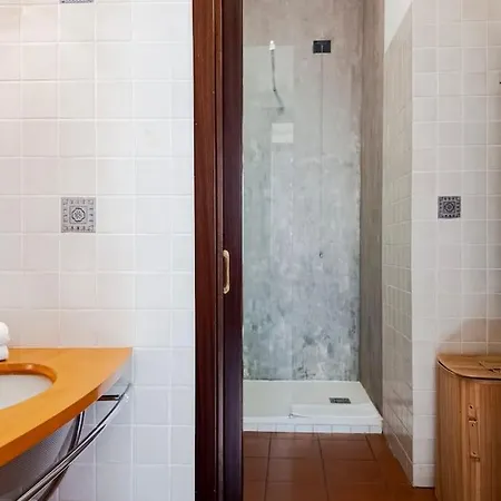 Alessandro 10 Mins Duomo *