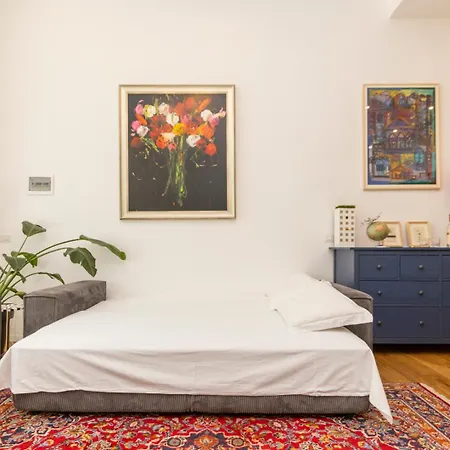 Loft Luxury Design- With 2 Bedrooms -wifi Ultra-5min Metro *