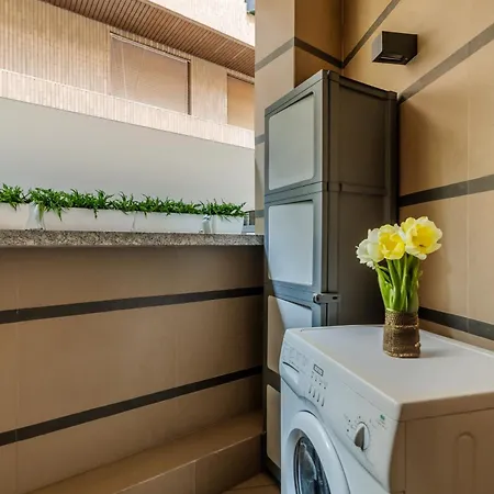 Loft Elegante In Centro In Zona Signorile - Davanti Metro Apartamento *