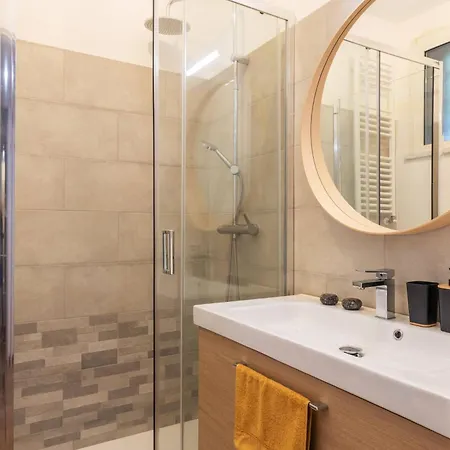 Salutati Flexyrent Ac Apartamento *