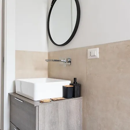 Youhosty - Colonna 59 Mediolan