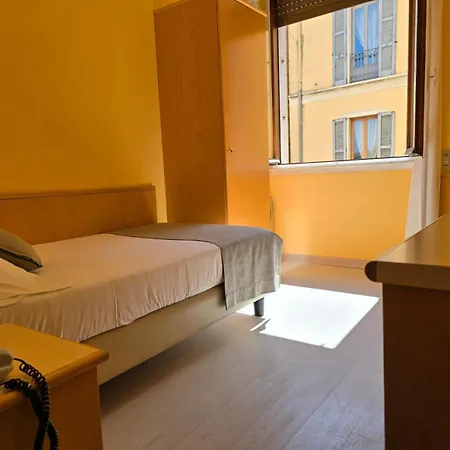 Hotel Mokinba Sant'ambroeus Mediolan