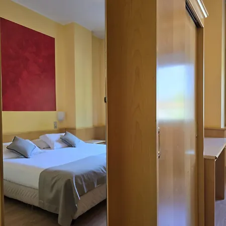 Mokinba Sant'ambroeus Hotel