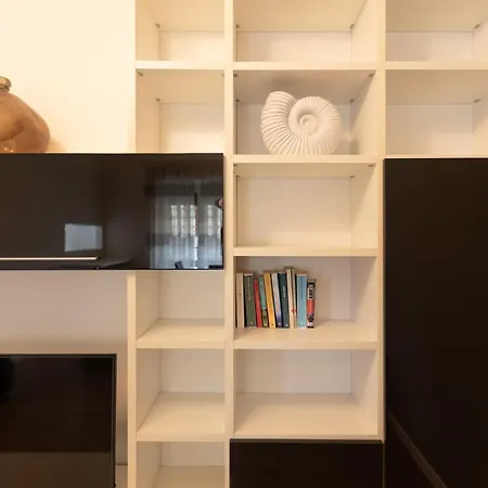 Apartamento Ampio Bilocale Dateo - Mirable Pm Milão