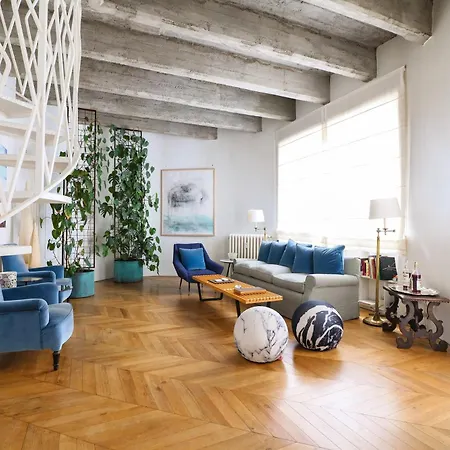 Luxury Penthouse With Rooftop Terrace