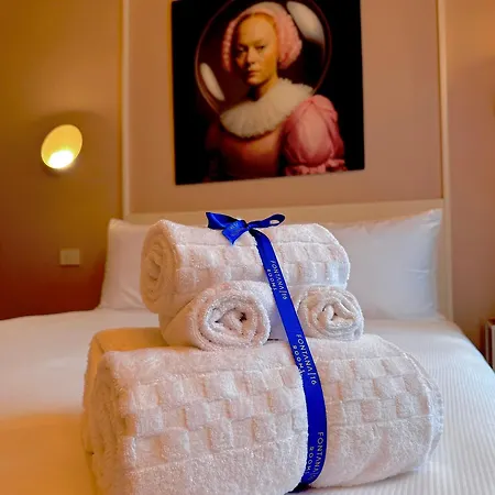 Casa de hóspedes Fontana 16 4*