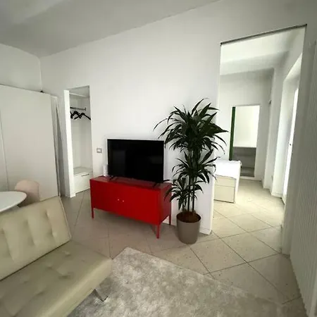 Grazioso In Moscova Mediolan