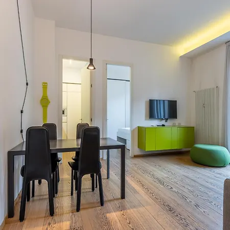 Pr Curt Apartament *