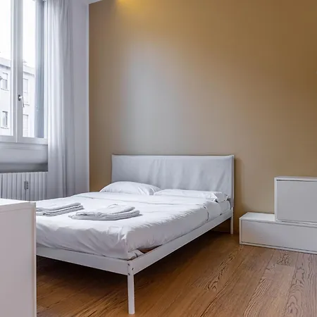 Pr Curt Apartament *