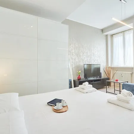 Easylife - - Magenta 32 - Cadorna *