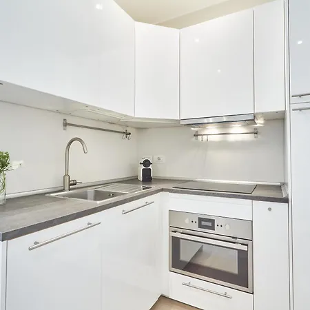 Easylife - - Magenta 32 - Cadorna شقة *