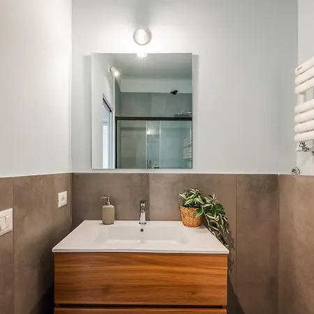 Padova's Nest - Close To Metro ميلان