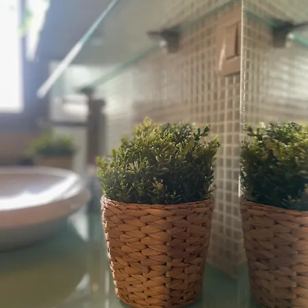 In Town - Metro M3 Sotto Casa - Duomo In 12min - Niguarda Apartmán Milán