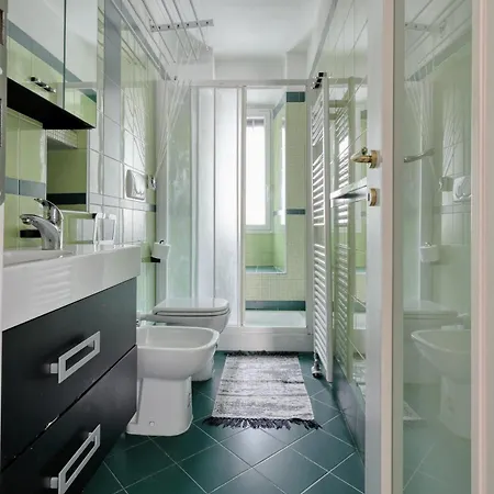 Apartment Hostmate - - Tortona