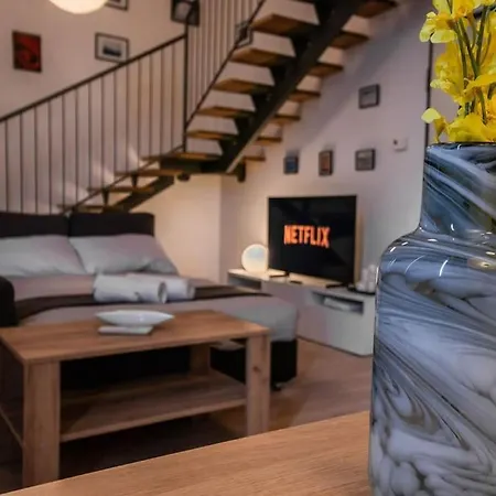 Cozy Loft - Luxury And Quiet Διαμέρισμα