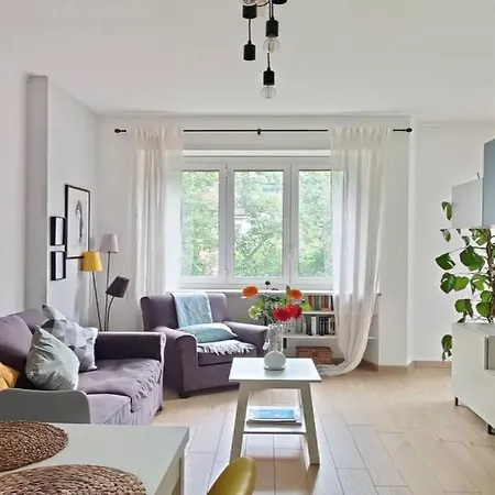 Apartment Certosa District 2 *