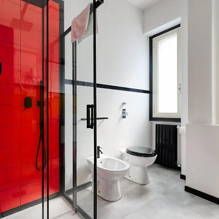 Casa Mondrian; Ac And Fast Wi-fi شقة ميلان