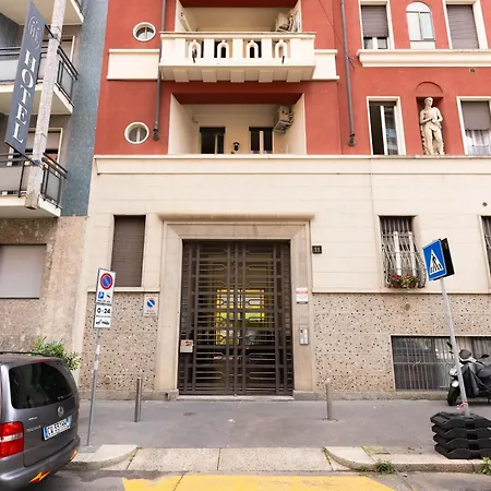 Apartament I Prime Location I Metro At Your Door, Duomo In 15 Min! Mediolan