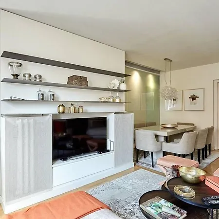 3br With A Great Location - What'app - 0039-3512-039-610 - For Reservations! דירה מילאנו