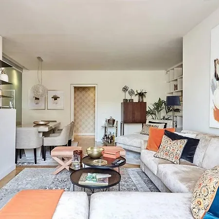 דירה 3br With A Great Location - What'app - 0039-3512-039-610 - For Reservations! מילאנו