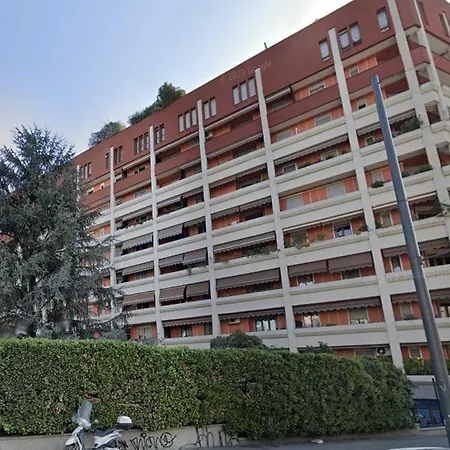 M3 Lodi Brenta, Cozy Corner Milan