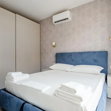 Guesthost - Porta Venezia - Modern Near Corso Buenos! *