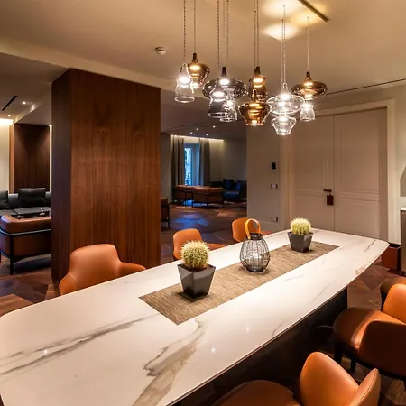 Af Duomo - Luxury Hotel *