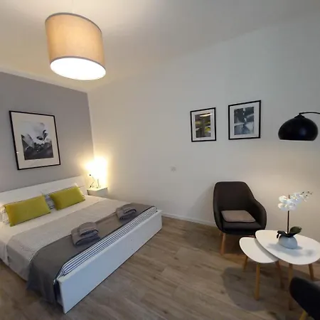 Hostmate - - Insubria * 밀라노