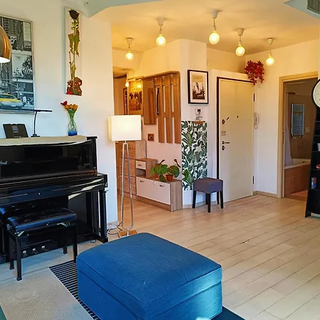 Yr - Isola Apartamento