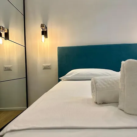 Lr Deluxe - Porta Venezia - Bilocale Con Giardino Privato Apartament Mediolan