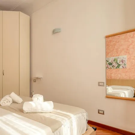 Joivy Bright & Cosy Flat Near The Centre דירה