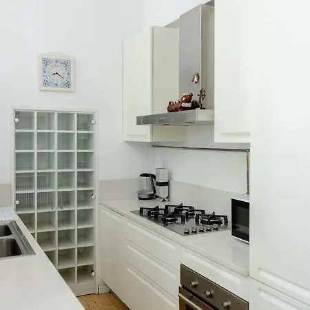 Apartamento 5 Da Letto Milán