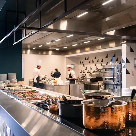 Otel Atahotel Quark Milano