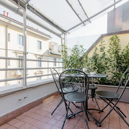 Stayeasy Moscova Terrace - Near Brera & Garibaldi Apartmán *