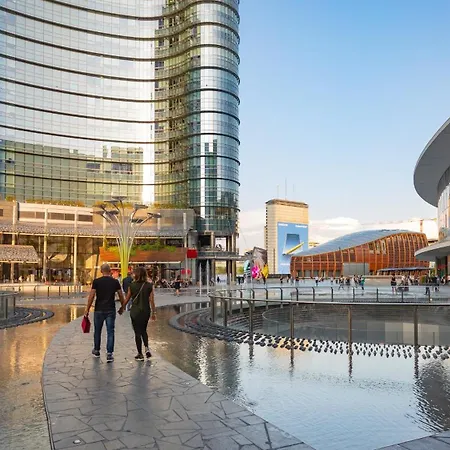 Stayeasy Moscova Terrace - Near Brera & Garibaldi