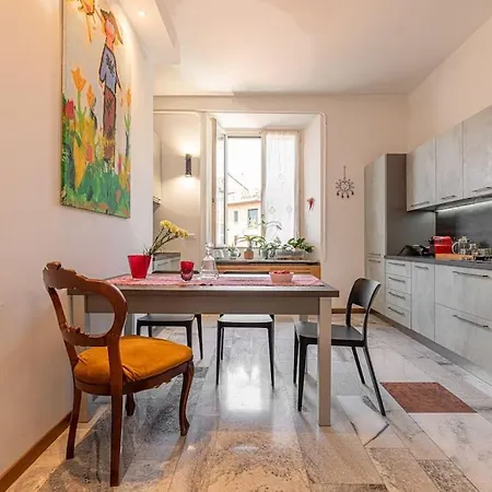 La Casa Di Ross Apartment *