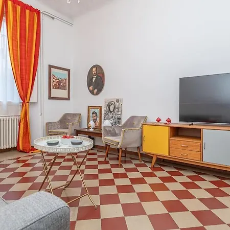 La Casa Di Ross