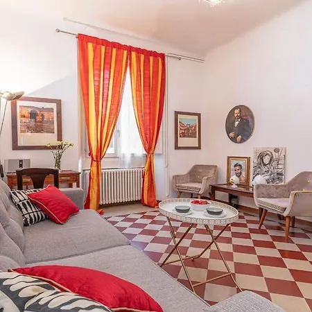 La Casa Di Ross Apartment *