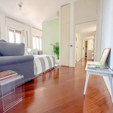 Fdo Blue - 16 Minuti Dal Duomo *