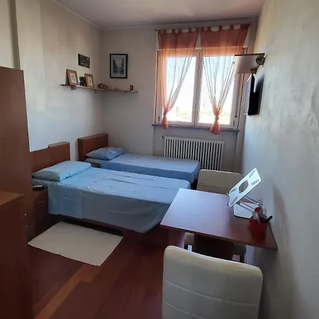 - Doppia Con Bagno Privato In Stupendo Attico Con Vista Mozzafiato 4*